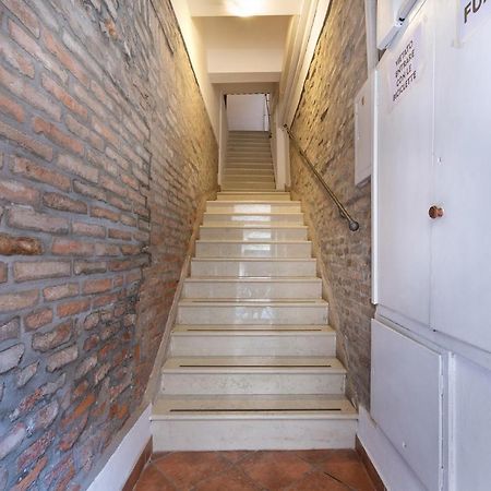 Ferrara Mayr White Apartment 외부 사진
