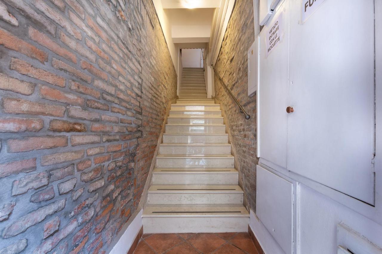Ferrara Mayr White Apartment 외부 사진