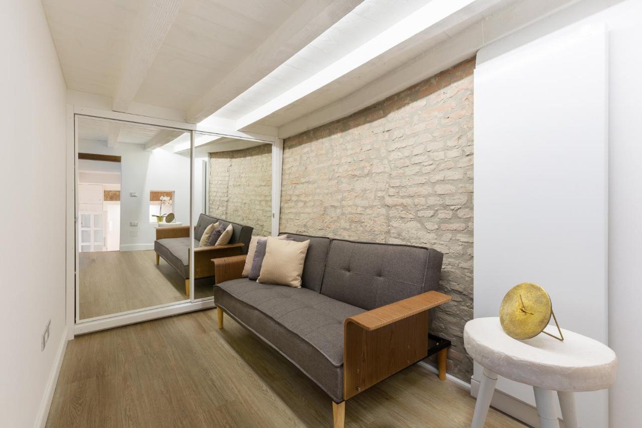 Ferrara Mayr White Apartment 외부 사진